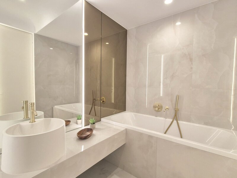 Cortina North, comision 0%, apartament 2 cam., prima inchiriere, parcare subterana.