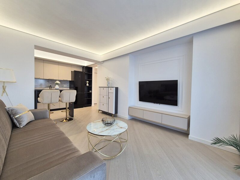 Cortina North, comision 0%, apartament 2 cam., prima inchiriere, parcare subterana.